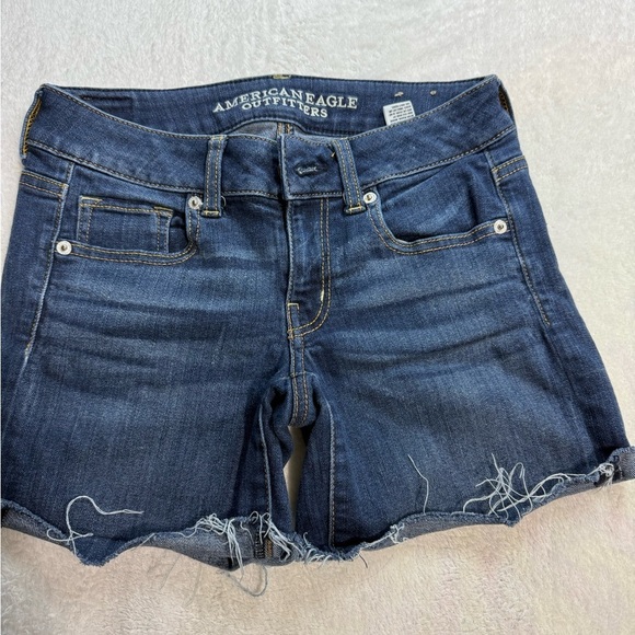 American Eagle Outfitters Blue Jean Shorts with Frayed‎ Hem - Picture 1 of 5